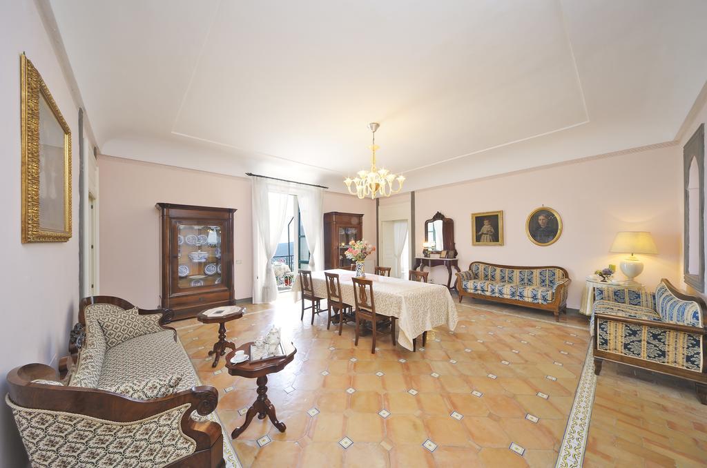 Апартаменты Residenza Matarazzo E Le Sue Soffitte Кастеллабате Номер фото